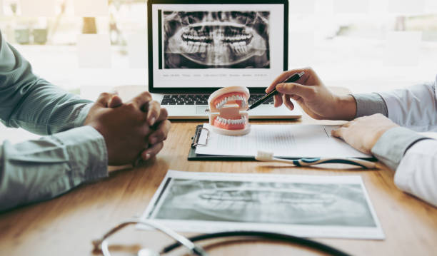 Best Dentist for Tooth Abscess  in Johnsonburg, PA